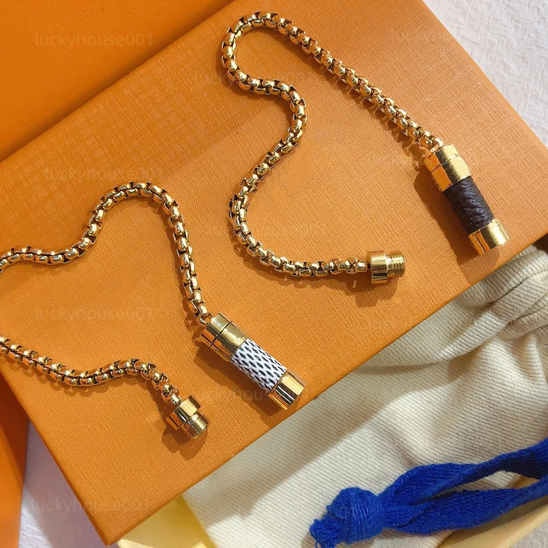 Nya armband Womens Leather Armband Luxury Designer Jewelry 18K Gold-Plated rostfritt st￥l Br￶llopspresent Armband Tillbeh￶r H￶gkvalitet Partihandel L089