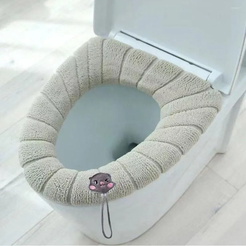 Housses de siège de toilette Couverture chaude d'hiver Tapis Closestool Accessoires de salle de bain lavables Soft Pad