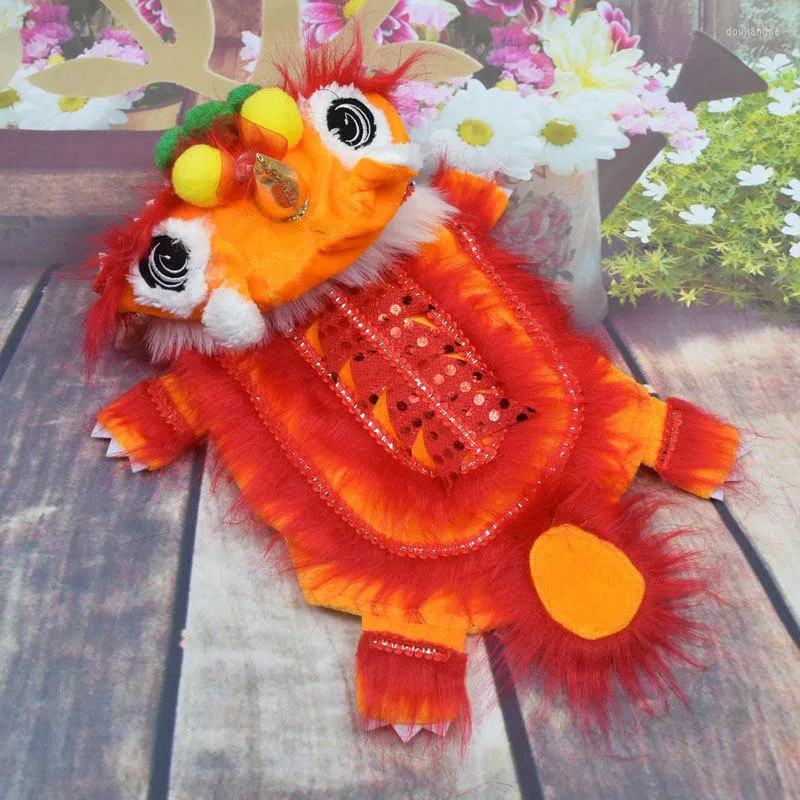 Köpek giyim evcil hayvan cosplay takım elbise festival kutlaması için uygun sevimli komik kedi ve kıyafetler Çin tarzı aslan dans kostümü giydir