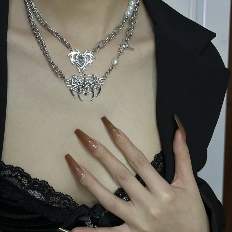 Choker estetyczne egirl pająk pająki ciernie miłosne serce Naszyjniki chłodne słodkie skały owad kryształowe łańcuchy perel szyi biżuteria y2k biżuteria