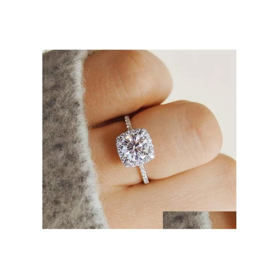 Bague Solitaire Cristal Griffes De Fiançailles Conception Anneaux Pour Les Femmes Blanc Aaa Élégant Zircon Cubique Bijoux De Mariage Luckyhat Drop Delivery Dhvsu