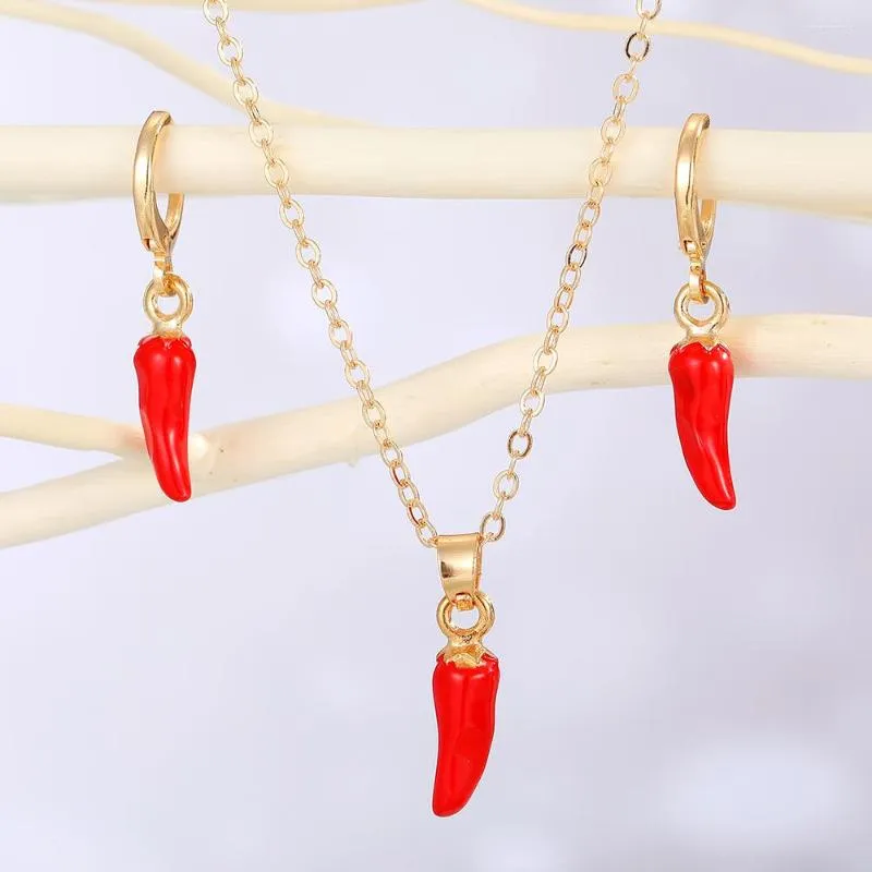 Chains Simple Creative Red Chili Pimiento Pendant For Women Girls Resin Pepper Vegetables Charm Necklace Clavicle Chain Jewelry