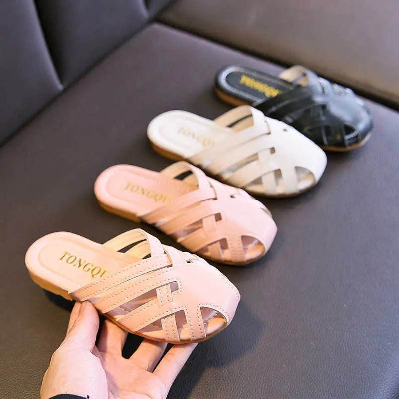 Girls s 2021 Summer Kids Leather Flats Cover Toe Weave Slides Beach Shoes Children Household Slipper Princess Shoe 0203