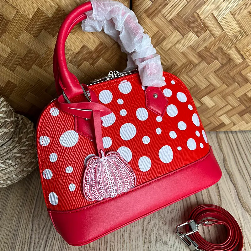 Almas bb Bag Shell Tote Borse Borse da donna Borse a tracolla a tracolla Borsa piccola Pelle di vacchetta Epi a grana Infinity Dots Stampa Zucca Argento Hardware M21698 Pouch