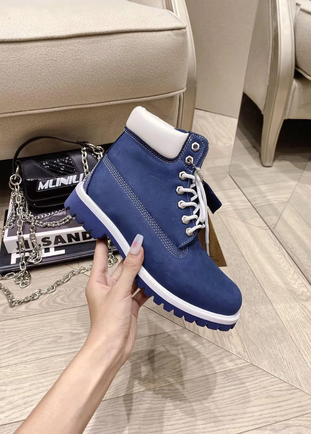 womens Casual Sports shoes Travel women boots lace-up sneaker 100% leather gym Thick soled men High top shoe designer boot platform lady Trainers size 35-41-43-45 With box