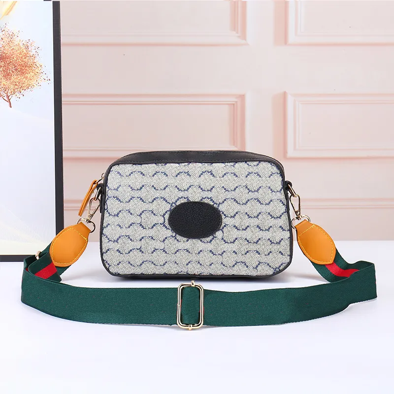 Tasarımcı Klasik Kaplan Kafa Kamera Çantaları Çizgili Geniş Omuz Strap Mektubu Desen Lüks Bayanlar Omuz Crossbody Bag Erkekler Wwallet Sırt Çantası Çanta