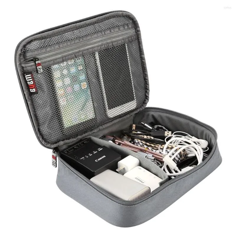 Utomhuspåsar Portable Waterproof Nylon Travel Storage Bag 3PCS/Set Electronic Accessories Organizer Tool Pouch 3 Färger Multifunktionella