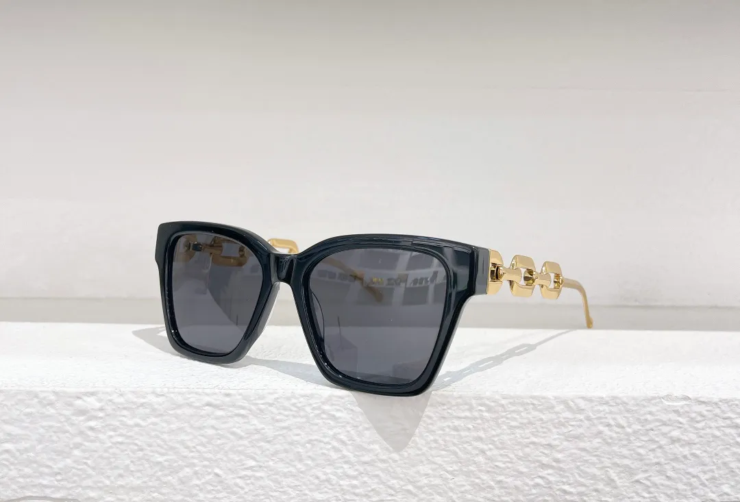 럭셔리 브랜드 디자이너 선글라스 여성용 남성용 선글라스 여름 스타일 안티 자외선 레트로 플레이트 풀 프레임 패션 UV400 안경 (오리지널 케이스 포함)