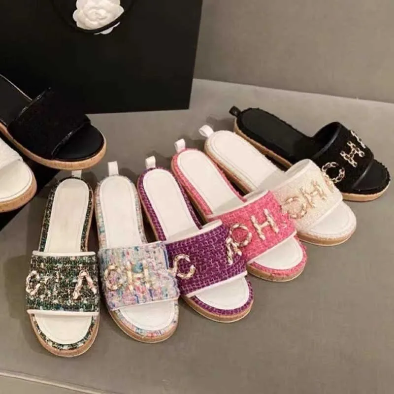 2023 new Sizes Women Tweed Leather Straw Woven Slides Sandals Slip On Wedge Flats Fashion Beach Mule Brand Flip Flops Casual Slides Shoes Platform Chain Rubber Slider