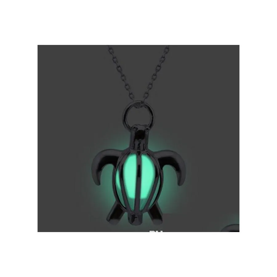 Pendant Necklaces Hollow Turtle Shape Sier Color Beautifly Choker Necklace Women Luminous Glowing In Dark Pendants Statement Nanasho Dh0Bl