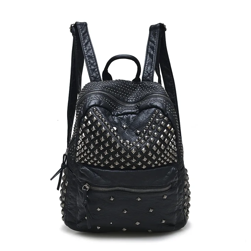 Backpack Fashion Women Backpacks Washed Leather Backpacks Lady Girls Travel Women Bags Rivet Backpacks Student School Bag 230204