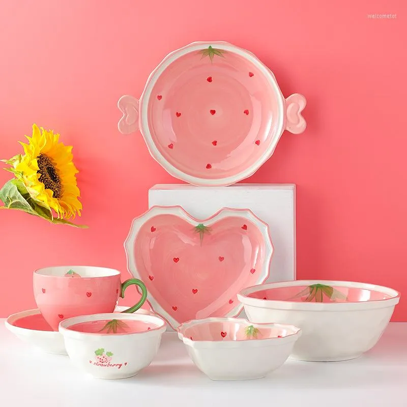 Plates Creative Household Noodle Soup Bowl Dishes Tableware Lovely Girl Heart Rice Strawberry Love Ceramic Bowls Spoon