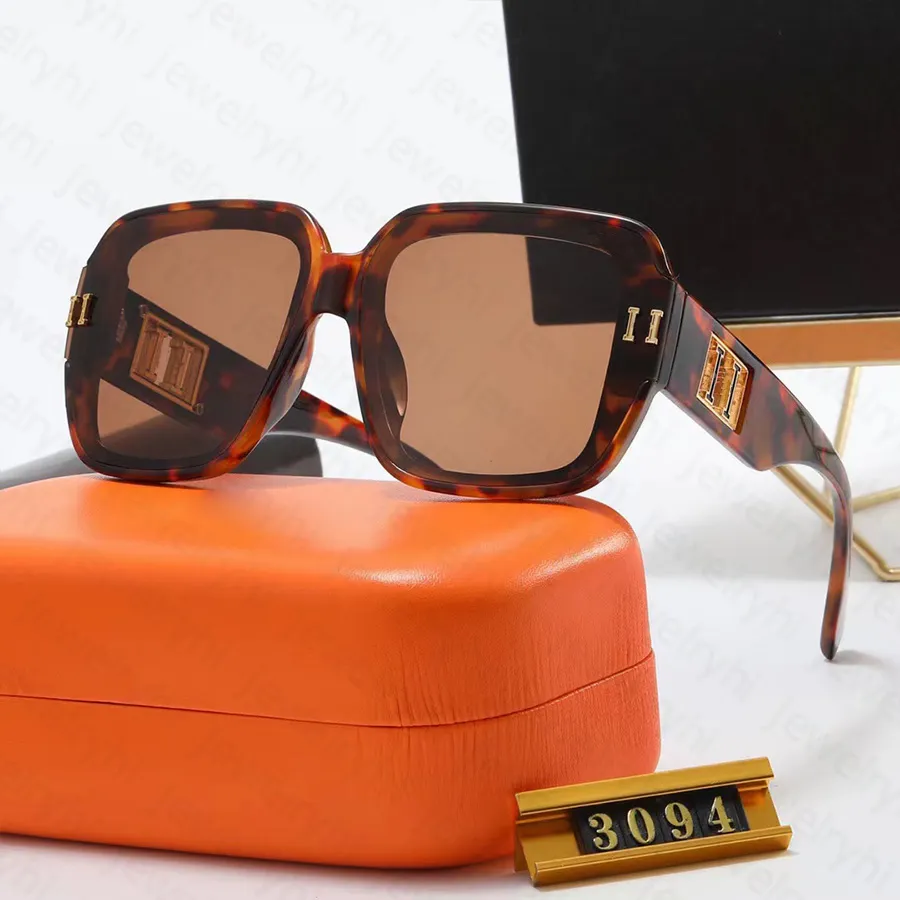 Side Letters Polarized Designer Sunglasses Womens Men Luxury Full Frame Sun Glasses Traveling Accessories
