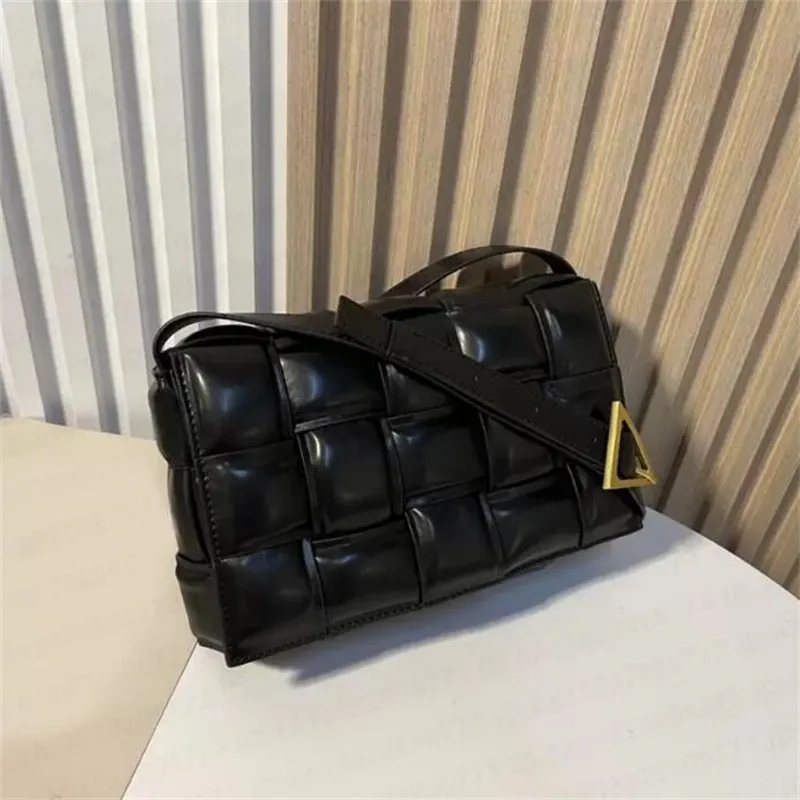 7A сумочки дизайнер rcrossbodebody мешки с твердым цветом дизайнерская сумка для канала женская сумка для пельмени треугольник металлический лист