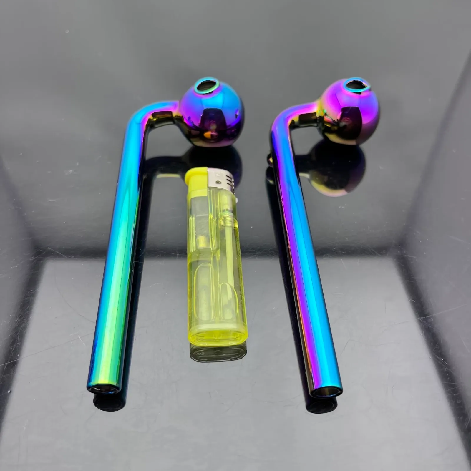 Tubi di vetro Fumo di narghilè Bong soffiati a mano Friggitrice curva in vetro allungato colorato a spruzzo elettrolitico