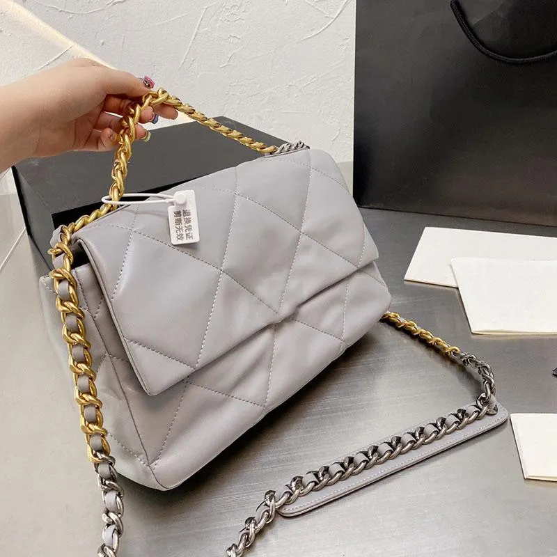 I'm looking for the Chanel Large Trendy Top Handle Bag. The Dims: 12.75 X  10 X 3 : r/DHgate