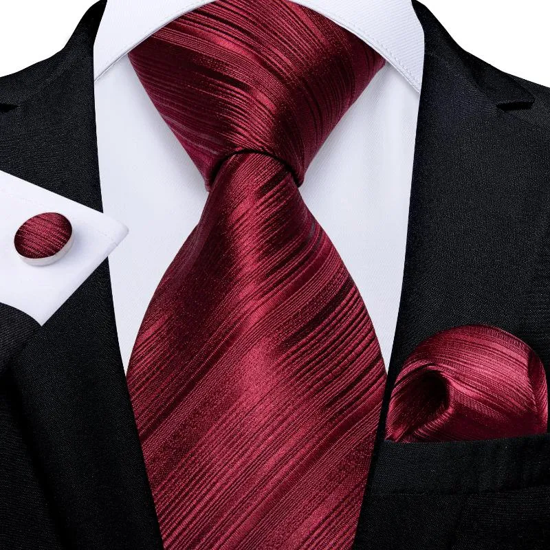 Bow Ties Luxury Red Striped Solid Design Silk For Men 8cm Brand Neck Tie Set Handkerchief Cufflinks Wedding Accessories Gift