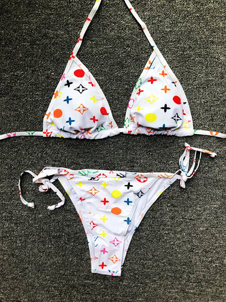 2023 Projektant Swimsuit Kobiety Vintage Thong Mikro ukryte w damskich zestawie bikini bikini zestawu kąpielowego garnitury kąpielowe letnie plaż