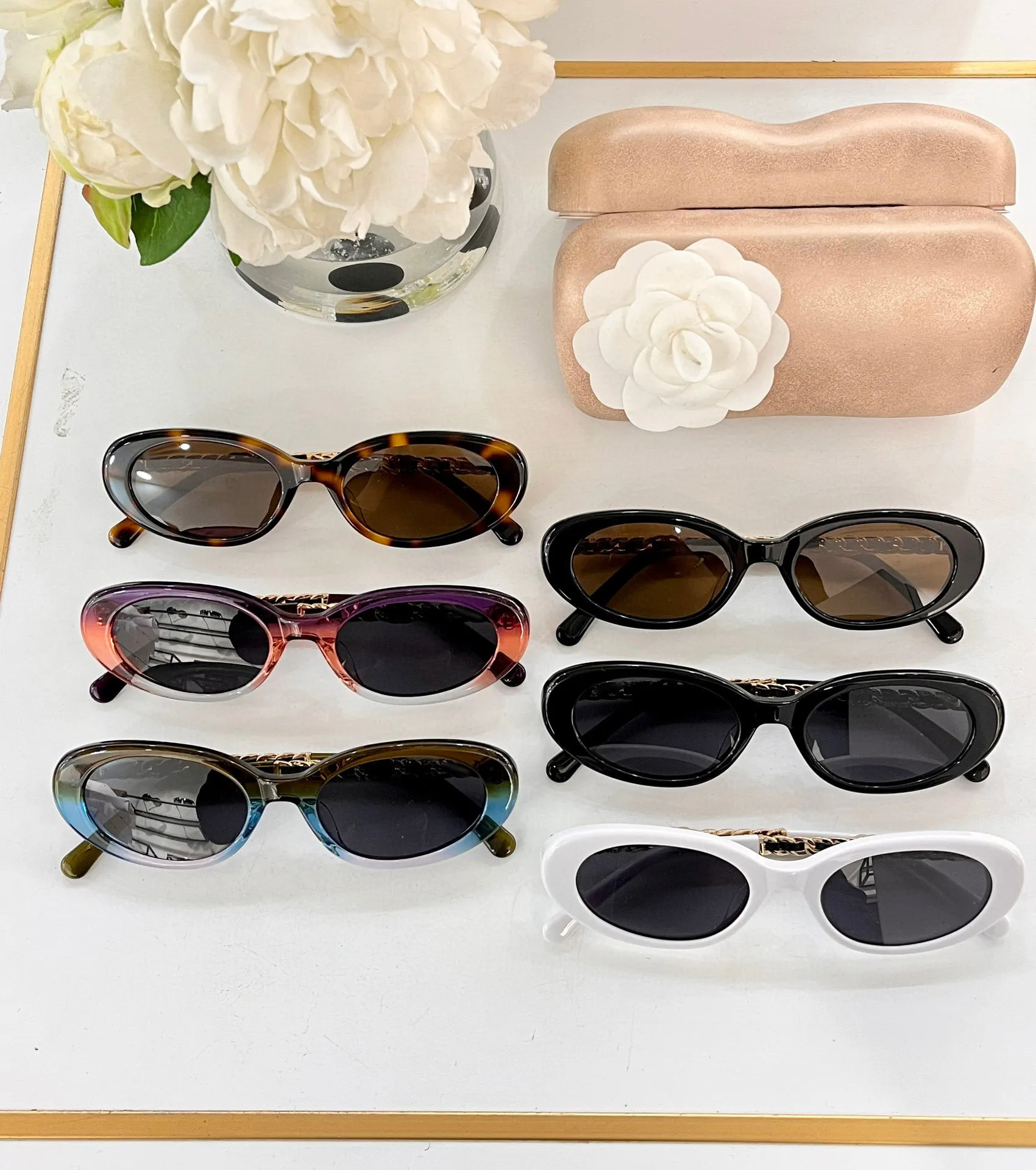 Sonnenbrillen für Herren, Sonnenbrillen für Damen, neueste Mode, Sonnenbrillen für Herren, Gafas de Sol, Glas, UV400-Linse, mit zufällig passender Box 7980