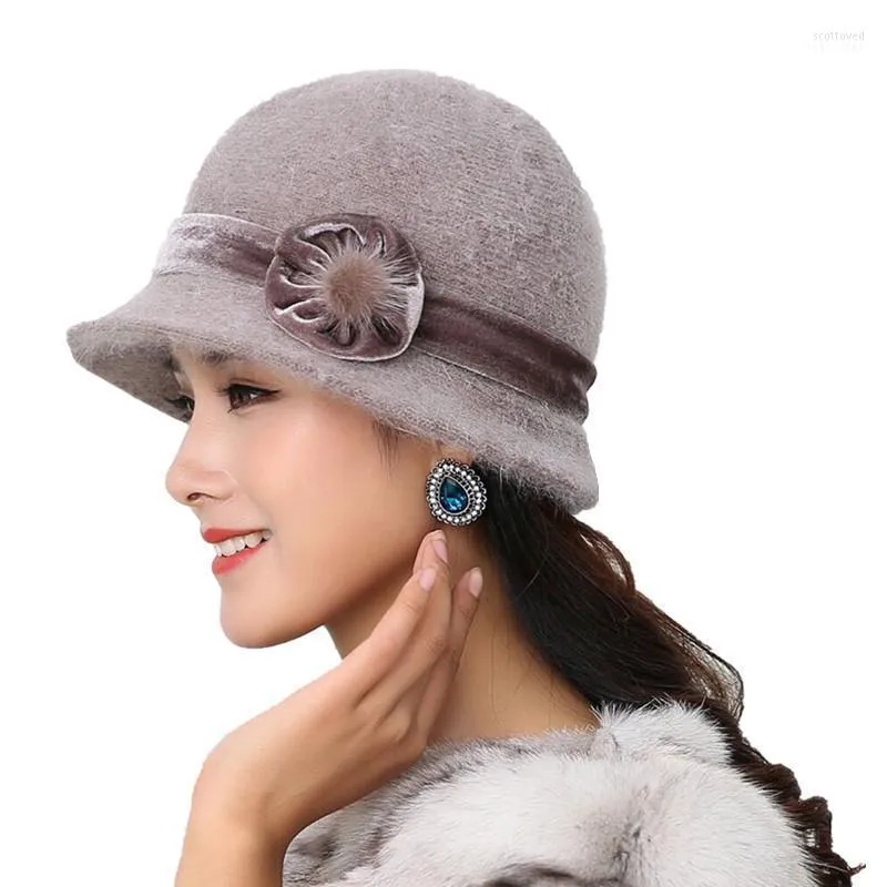 Стиль шапочки продавать зимние женщины вязаные цветочные черепа Супер мягкая шерстяная смесь меховой шляпы теплый женский мешковой шап