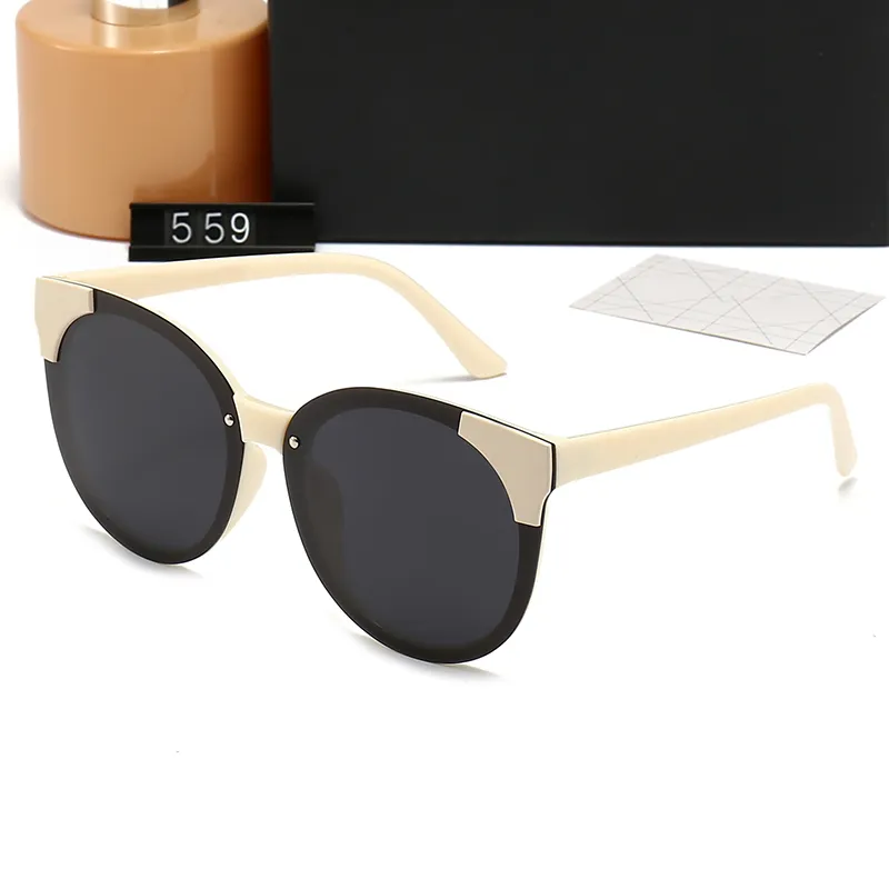 559 Gafas de sol de dise￱ador Fashion Fashion Goggle Goggle Outdoor Pink Beach Sun Gafas para Hombre Mujer 5 Color Firma triangular opcional con caja