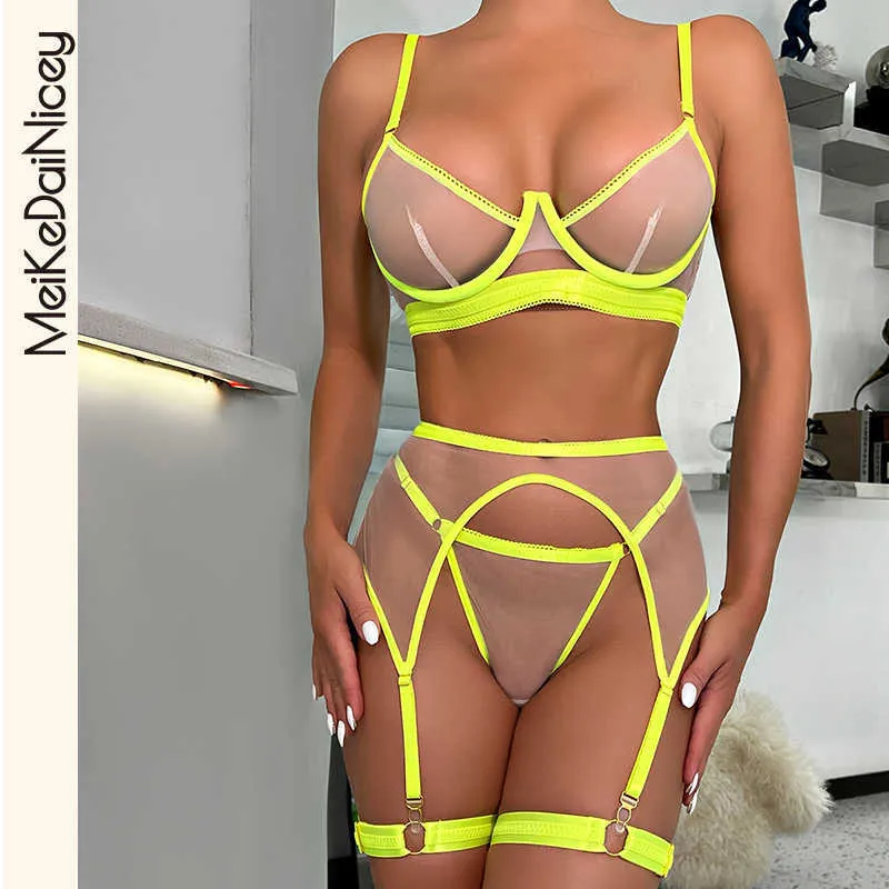 Conjunto sexy MeiKeDai Neon Sensual Lencería femenina Sujetador transparente Panty 3 piezas Ver a través de ropa interior exótica sin costuras Y2302