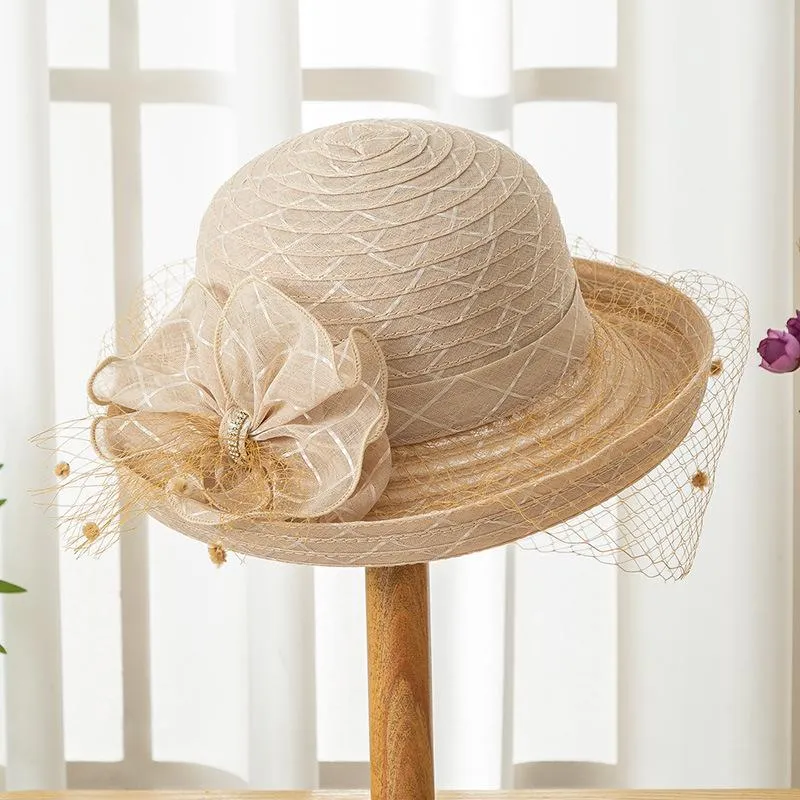 Chapeaux à large bord Style européen Curling Gaze Top Hat Summer Femmes Mode Polyvalent Fleur Voile Parasol Bassin Protection Solaire