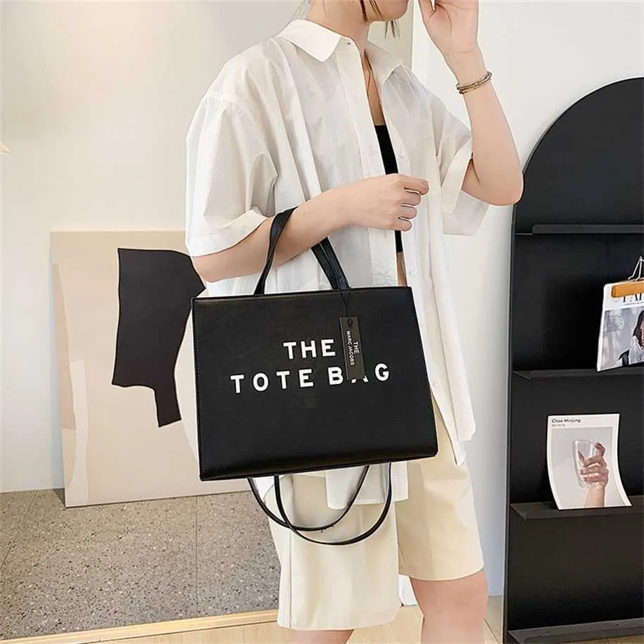 2023 Purses Clearance Outlet Online Sale Hand Tote Soft Leather Printed Advanced Sense Large Capacity Fashion Shoulder Messenger Bag