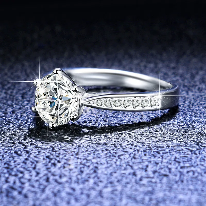 Anillo De Compromiso De Plata De Ley Con Diamantes | 0.05 Quilates, Engaste En Garras, Diamantes Naturales, Caja De Regalo Incluida