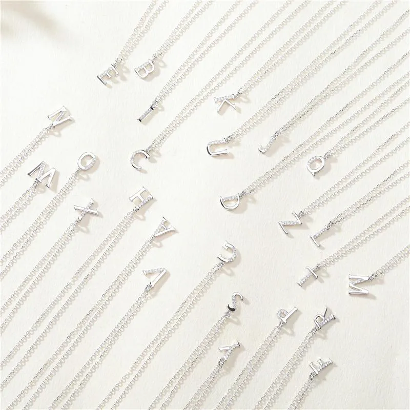 Chaînes Véritable 925 Sterling Silver Lettre Initiale Pendentif Collier A-Z Brillant Clavicule Chaîne Pour Dames Exquis Bijoux GiftChains