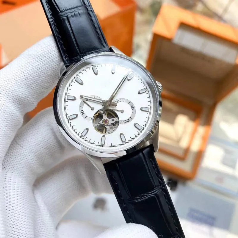 メンズウォッチホロー腕時計を見る男性のための自動機械式時計ビジネス腕時計革張りストラップ防水モントレデュルク40mm