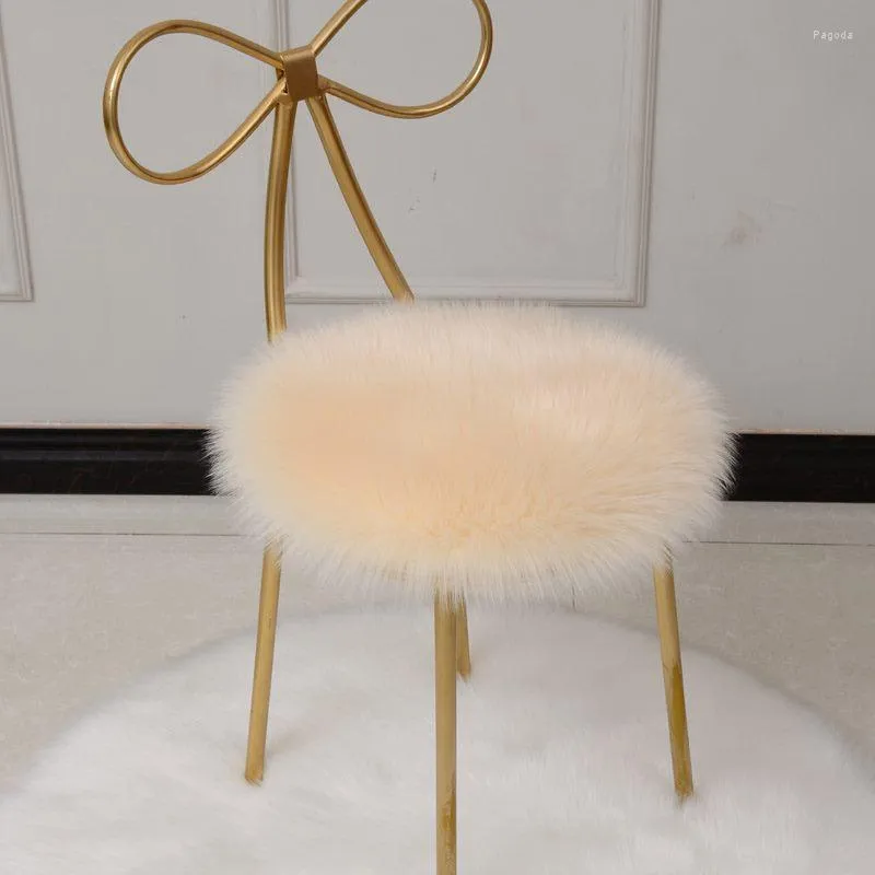 Oreiller mode créatif doux fausse fourrure chaise ronde siège bureau canapé décoration de la maison tapis antidérapant fournitures