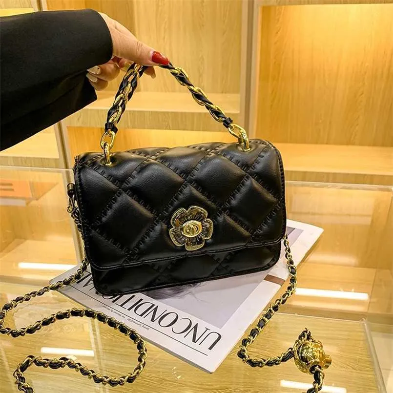 2023 Bags Clearance Outlets rhombus chain hand fragrant fashion versatile shoulder small square live broadcast women's bag