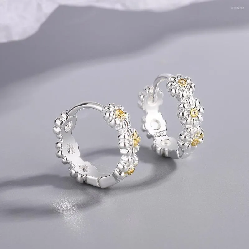 Hoop Earrings Korean Fashion 925 Sterling Silver Small Daisy For Women Huggie Female Ear Hole Hoops Piercing Jewelry Gift