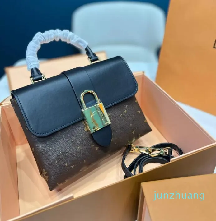 LOCKY BB Luxury Hand bag Lock Postman Shoulder Bag 22 Genuine Leather Wallet Portable Female Luxury Designer Handbag Purse Crossbody Shopping Messenger Tote Bag
