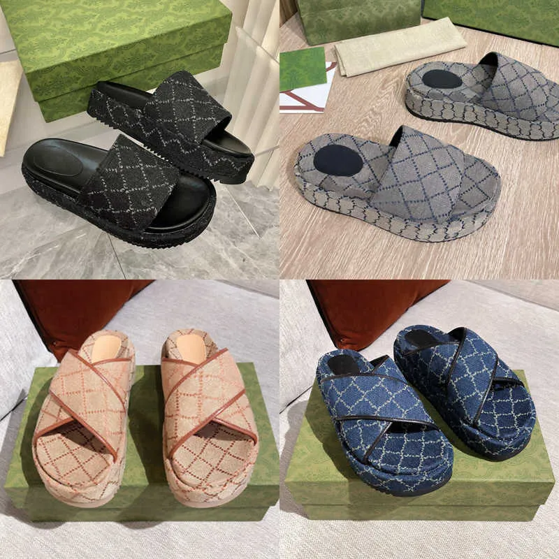 Women Platform Slides Luxury Designer Sandals Multicolor Black White Blue Maroon Brocade Rubber Slipper Fashion Beach Shoes 35-42 With Box NO298A