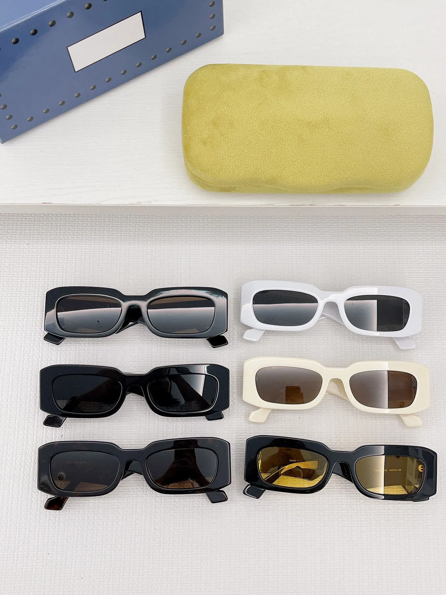 M￤n solglas￶gon f￶r kvinnor Senaste s￤ljer Fashion Sun Glasses Herr Solglas￶gon Gafas de Sol Glass UV400 -objektiv med slumpm￤ssig matchande ruta 1426