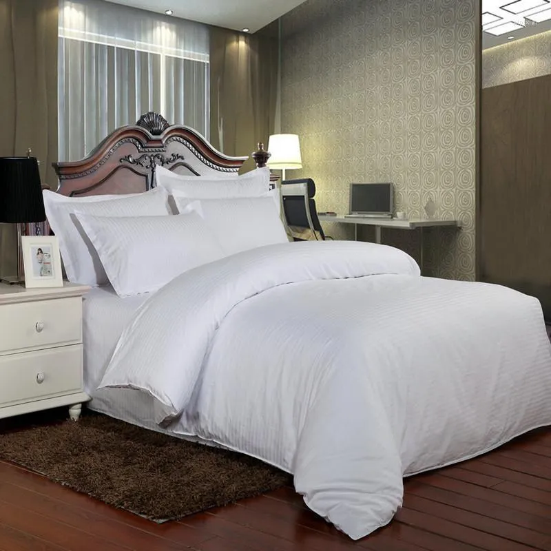 Bedding Sets High Quality Cotton El Set White Luxury Satin Strip Bed Line Four Piece-3pcs Sheet Pillowcase