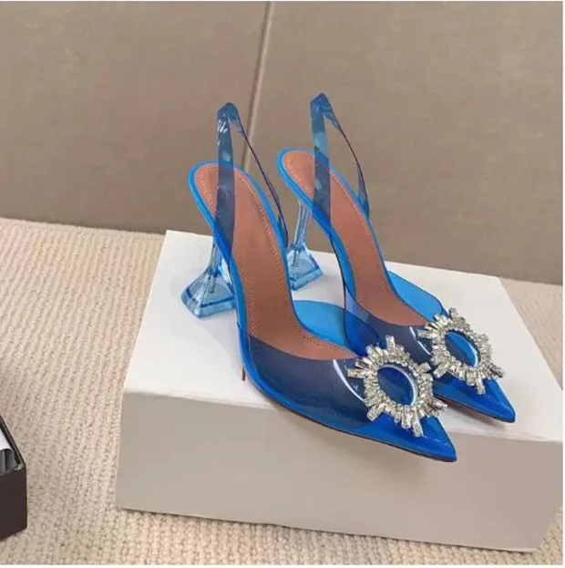 Modedesigner Kvinnor Sandaler som lyser solros Crystal Dress Shoes Cowhide Sole High Heel Luxury and Beauty 9.5cm Party Slip on Womens Shoe 2023