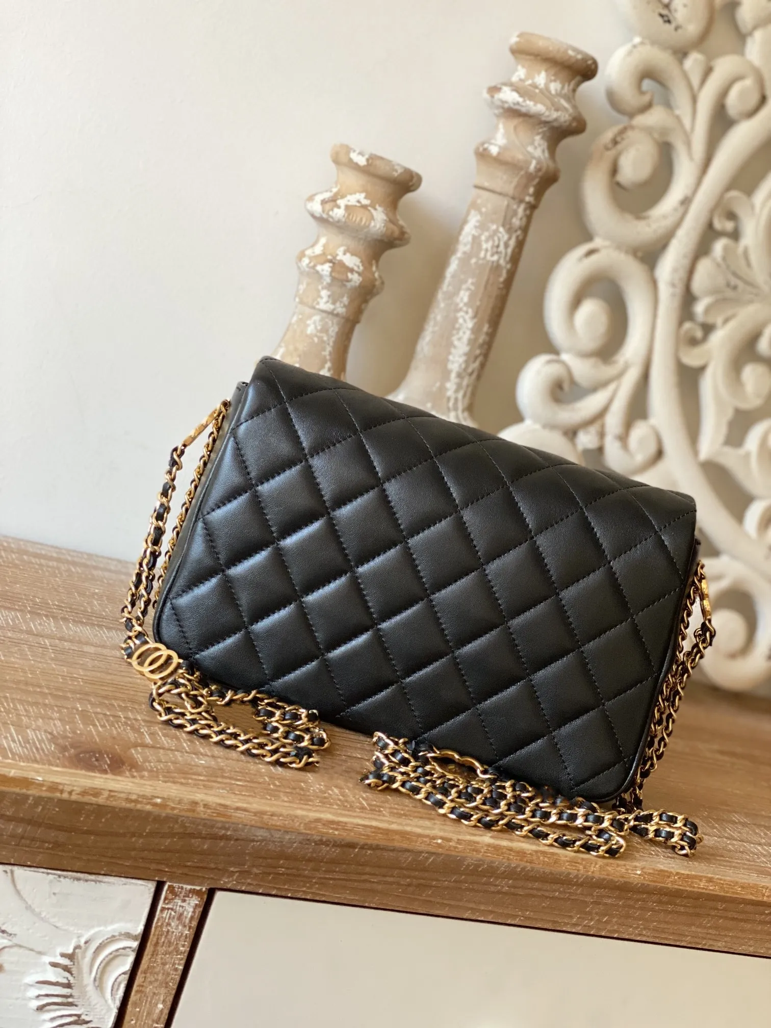 Buy the Juicy Couture Double Zipper Crossbody Shoulder Golden Chain Purse  Bag Wallet Pink | GoodwillFinds