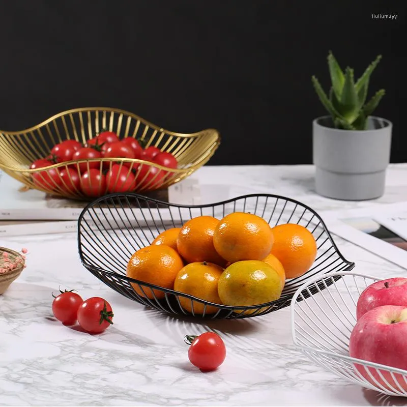 접시 창조적 인 대변 유럽 스타일의 과일 바구니 계약 홈 거실 그릇 가루 철 수신 스페인