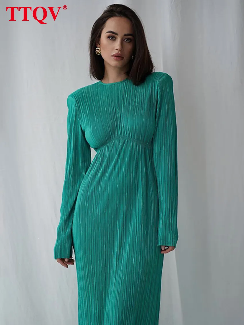 Casual Dresses TTQV Winter ONeck Green WomenS Elegant Long Sleeve Bodycon Midi Female Pleated For Year 230207