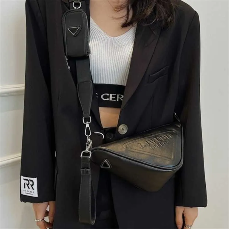 2023 Bags Clearance Outlets Ins messenger women's summer new fashion casual shoulder for lovers solid color mobile phone bag