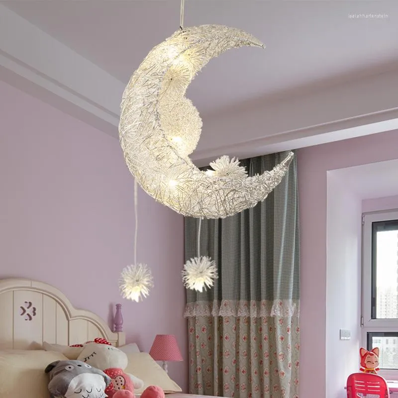 Lâmpadas pendentes estrela lua do quarto infantil iluminação de personalidade criativa Chandelier Restaurant Bedroom Caixa de fita quente