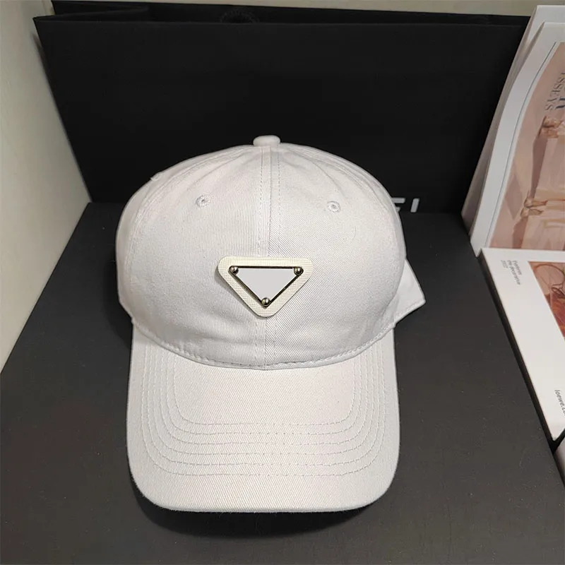 Designer Hat Letter Berretti da baseball Casquette per uomo Cappelli da donna Street Fitted Street Fashion Beach Sun Sports Ball Cap 8 colori regolabili
