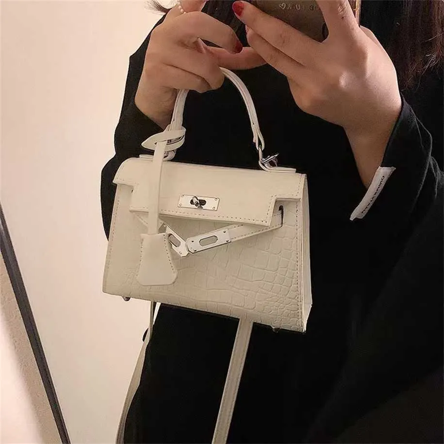 2023 Purses Clearance Outlet Online Sale Small women's summer versatile new fashion messenger pattern portable small square bag