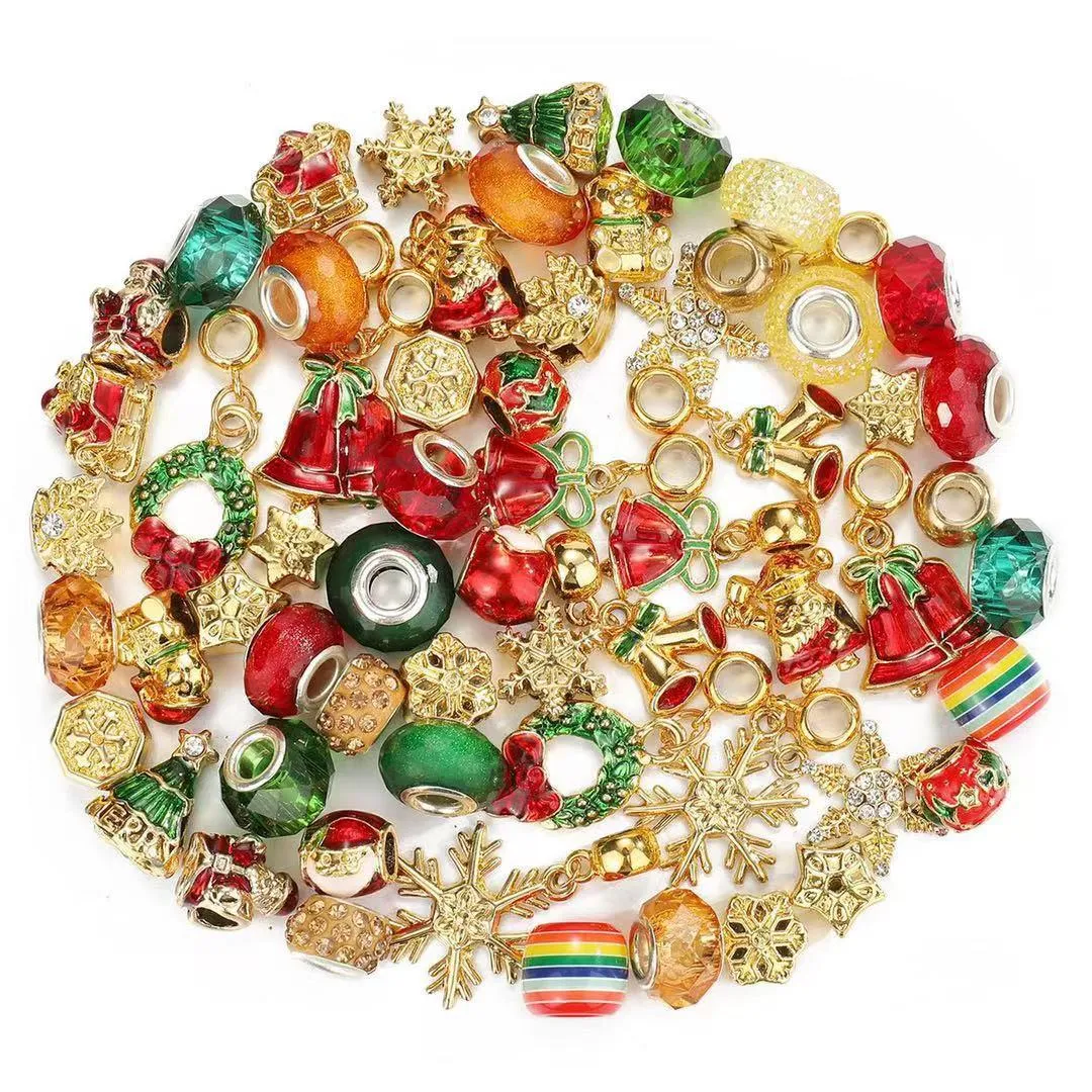 Other 40Pcs/Lot Special Bracelet Christmas Tree Santa Claus Little Bear Charms Beads Women Diy Fashion Jewelry Drop Delivery 202 Dhbfd