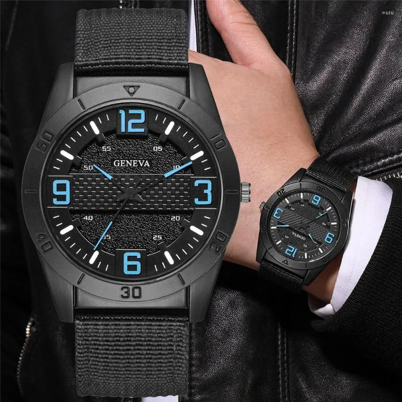 Montres-bracelets Mode Sport Hommes Top Marque Montre À Quartz Bleu Échelle Numérique Conception Casual Noir Nylon Tissu Bracelet De Luxe Hommes Horloge