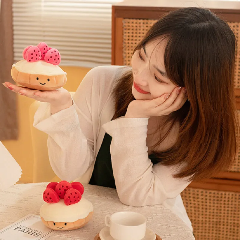 Torta farcita Peluche Giocattolo Fragola Frutta Muffin Forma Giocattoli di peluche Simpatica crema per il viso Torta Decorazioni per feste Regalo per feste Giocattoli per bambini Regalo di compleanno LA515