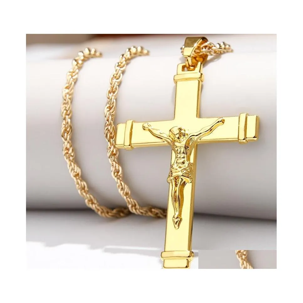 Naszyjniki wiszące 24k złota platowane Jezus Chrystus Cross Naszyjnik Hip Hop Rap Golden Crucifixio Cuban Sain Men Jewelry 2245 Drop Gelive Dhay6